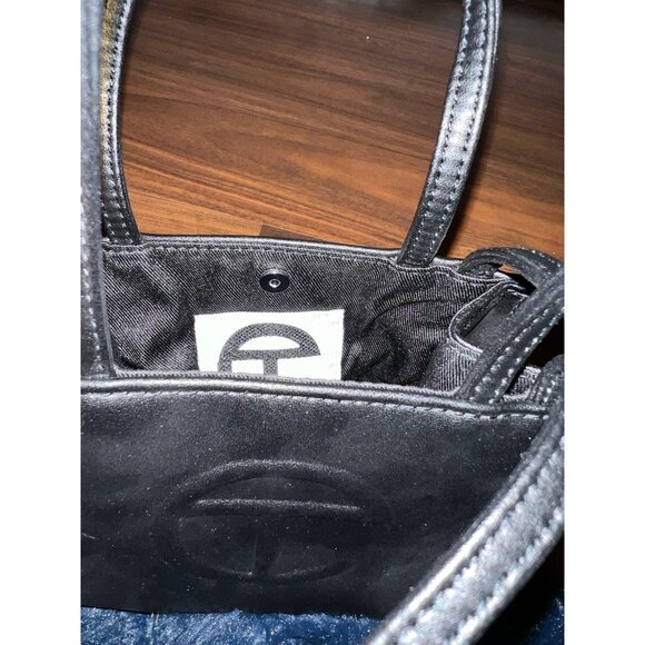 Telfar Bag - Picture 4 of 4